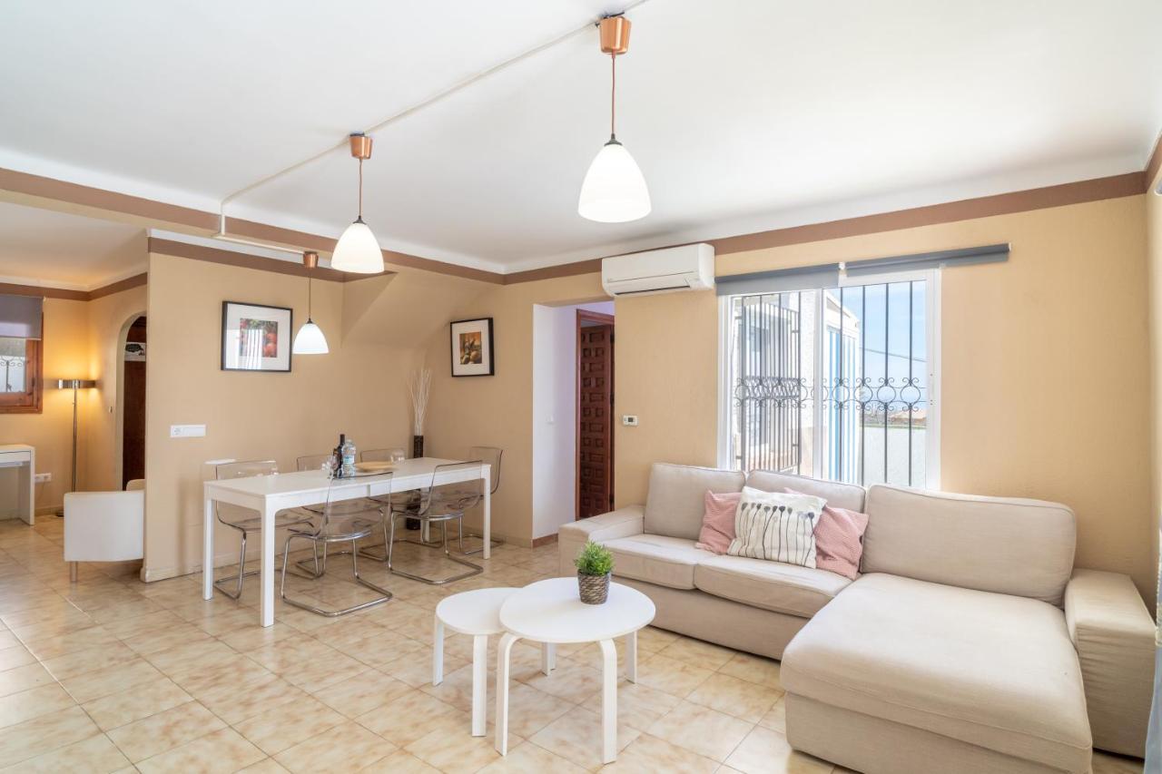 Villa Kenny Private Pool Casasol نيرخا المظهر الخارجي الصورة