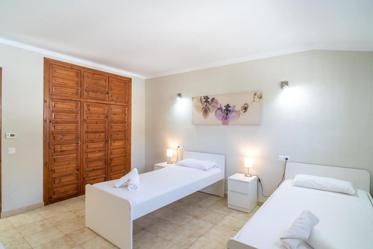 Villa Kenny Private Pool Casasol نيرخا المظهر الخارجي الصورة